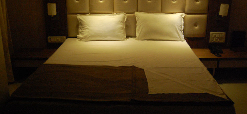 โอโย 2026 โฮเต็ล ไอศวรรย์ เรซิเดนซี Hotel นาวีมุมไบ ภายนอก รูปภาพ