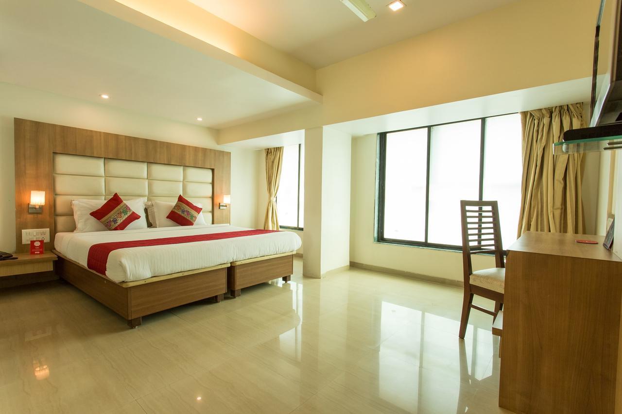 โอโย 2026 โฮเต็ล ไอศวรรย์ เรซิเดนซี Hotel นาวีมุมไบ ภายนอก รูปภาพ